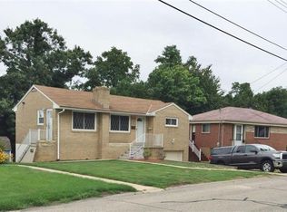 2048 Arnold Acres Dr, Pittsburgh, PA 15205