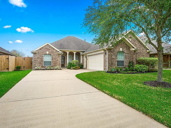 4th image of 4042 Palmetto Ct