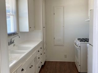 7616 3/4 Crenshaw Blvd, Los Angeles, CA 90043