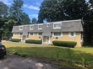 13 Maple Pl, Foxboro, MA 02035