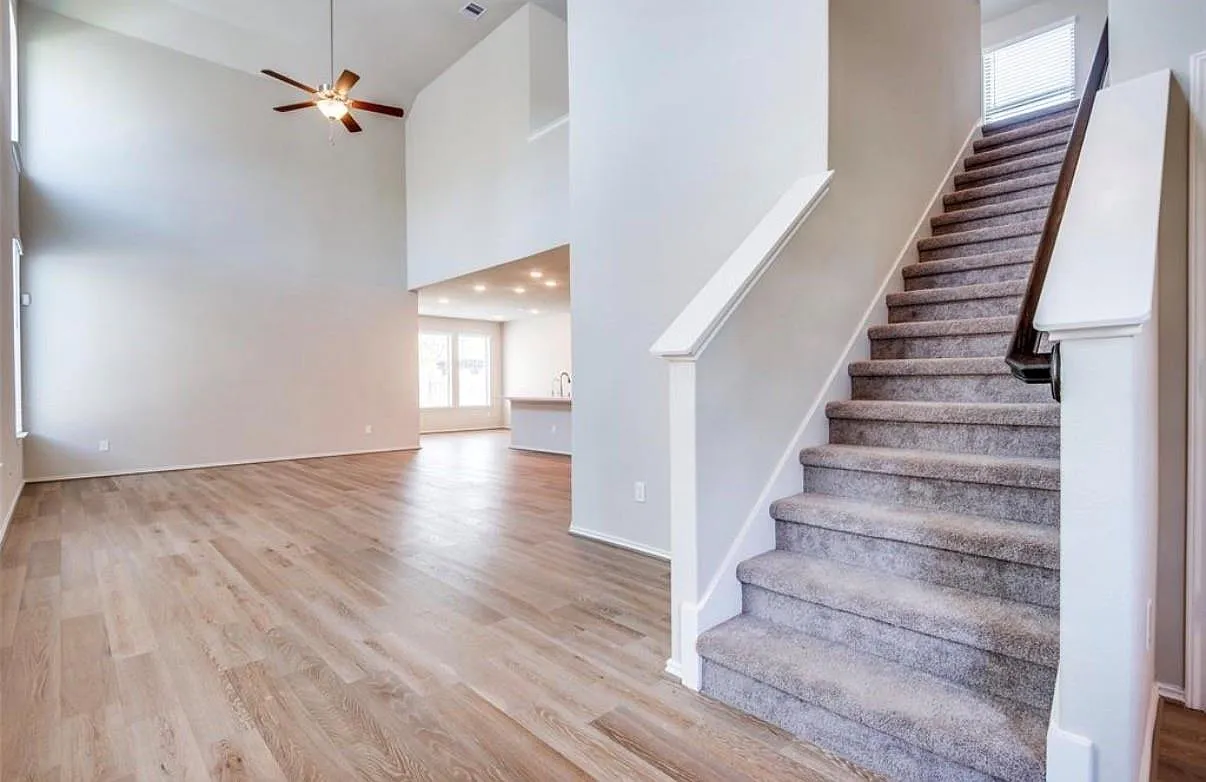 4 bed, 3.0 bath, 2649 sqft, $2,950 — Photo 3