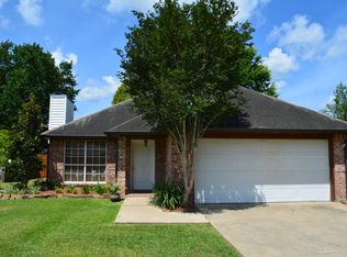 112 Conquest Rd, Youngsville, LA 70592