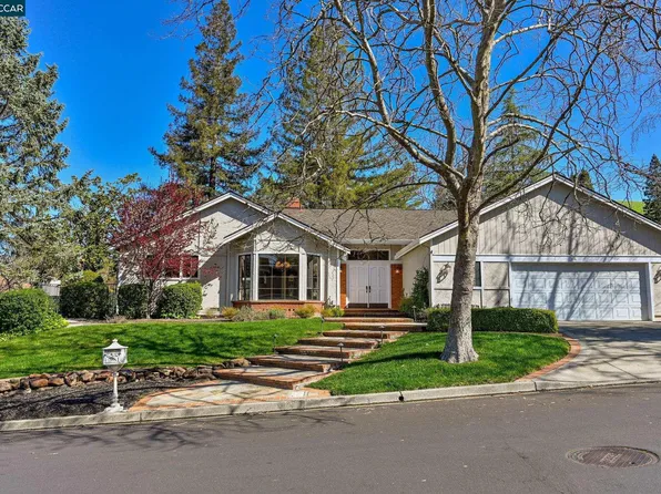 316 Red Maple Dr, Danville, CA 94506