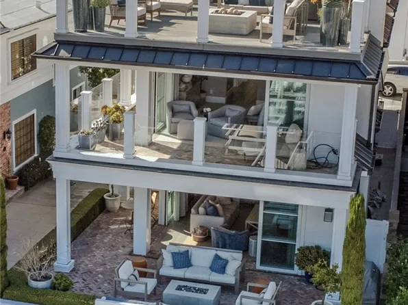 317 E Bay Fron, Newport Beach, CA 92662
