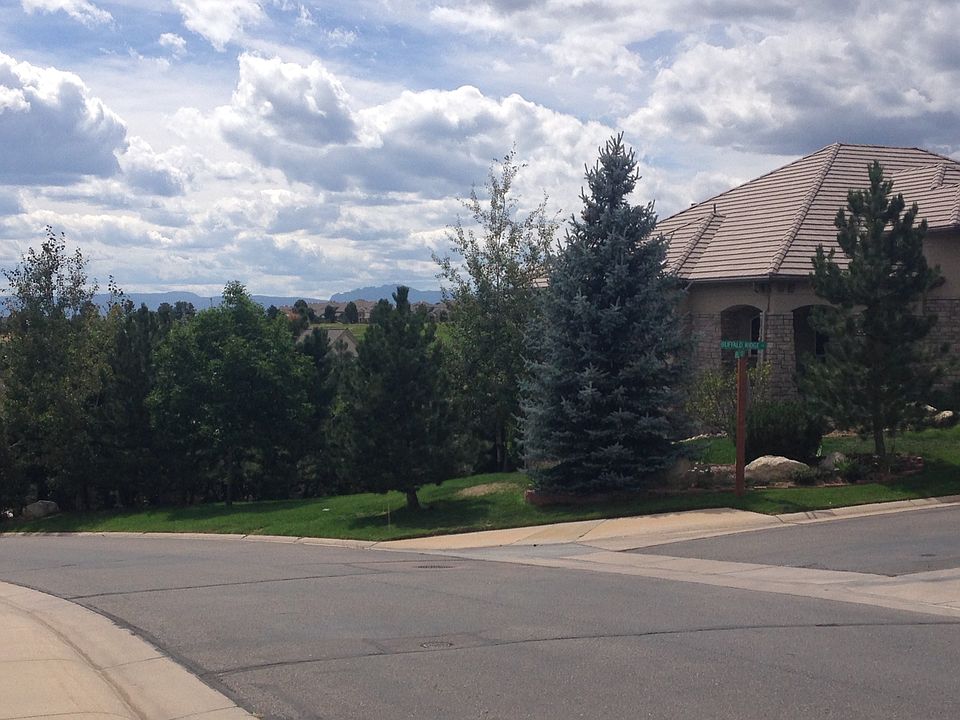Spectacular view of Pikes Peak