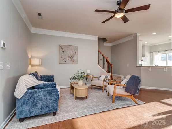 2240 Kensington Station Pkwy, Charlotte, NC 28210