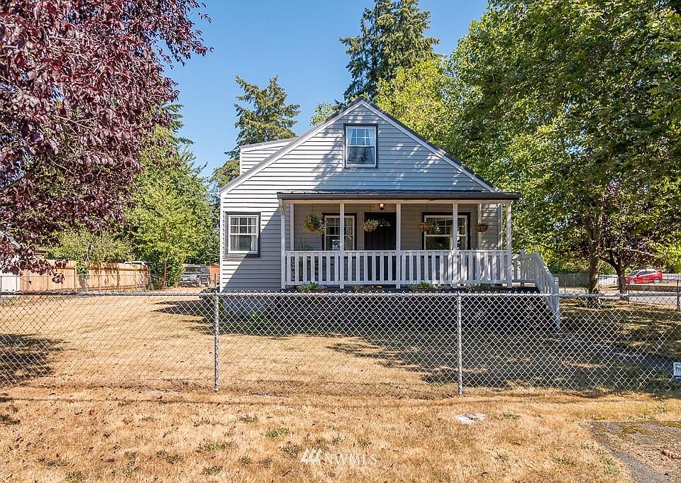 1st image of 9247 Tacoma Ave S