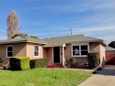 82 Howard St, Ventura, CA, 93003
