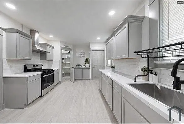 3 bed, 1517 sqft, $2,600 — Photo 1