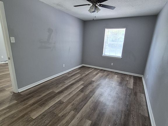 3rd image of 11311 Mara Lynn Rd