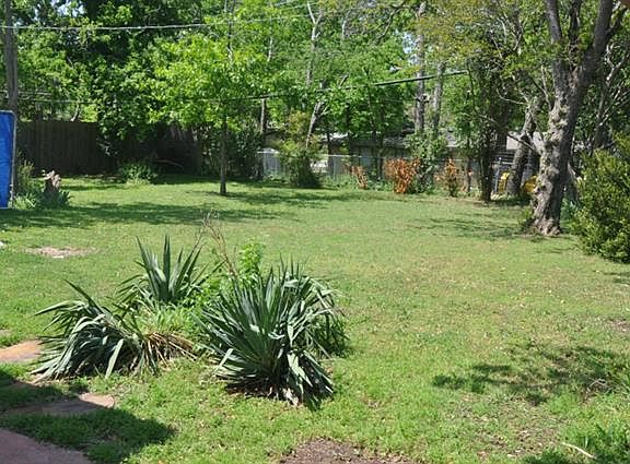 5th image of 4732 Melita Ave