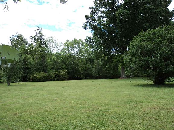 3rd image of 3825 Forestview Dr NW