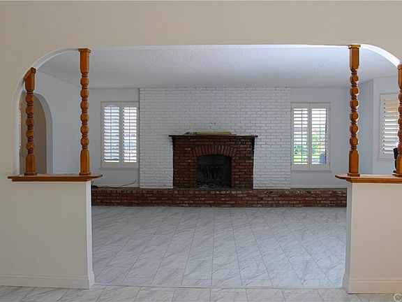 5th image of 574 S Palisade Dr