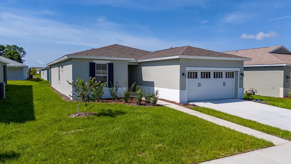 7552 SW 56th Pl — Photo 4