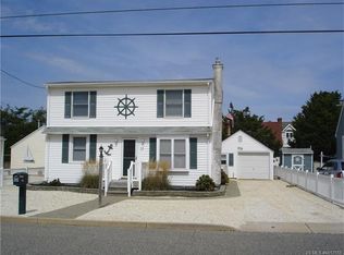 13 E Nebraska Ave, Brant Beach, NJ 08008