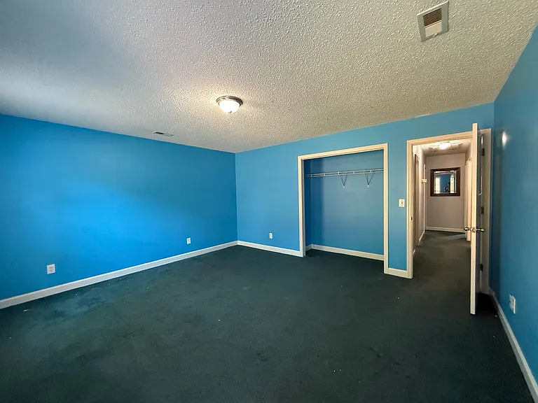 242 Turtle Creek Dr — Photo 12