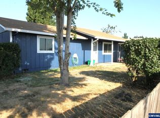 6927 Peachtree St NE, Salem, OR 97305