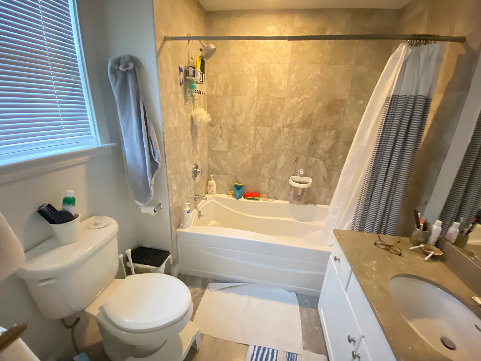 2 bed, 2.5 bath, 1150 sqft, $4,800 — Photo 4
