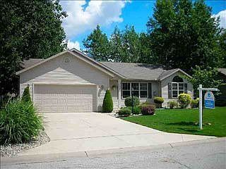 5th image of 53682 Woodvale Dr