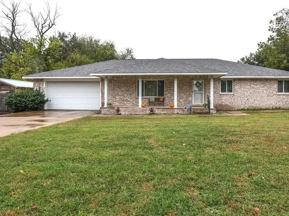 1017 W Taft St, Westville, OK 74965
