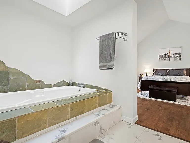 9032 Gleneagle Dr — Photo 19