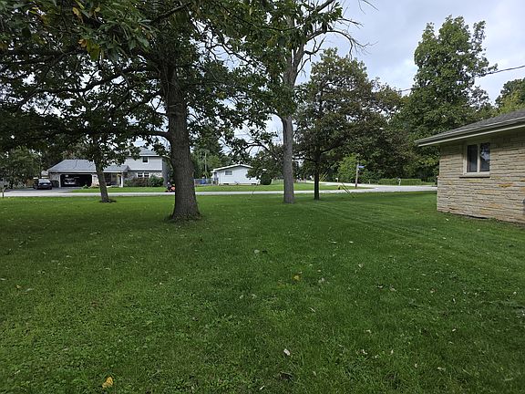 4th image of 4151 Coachlight Dr