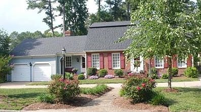 Front off House/Attached Garage (2)