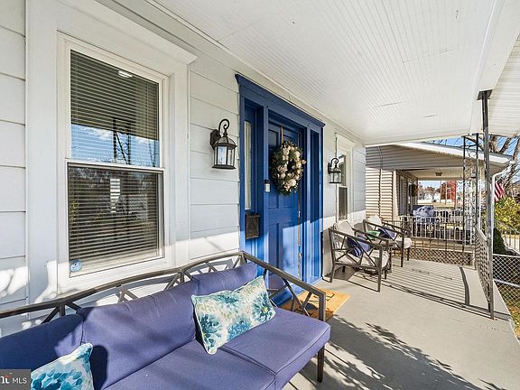 5th image of 14 Nicholson Rd