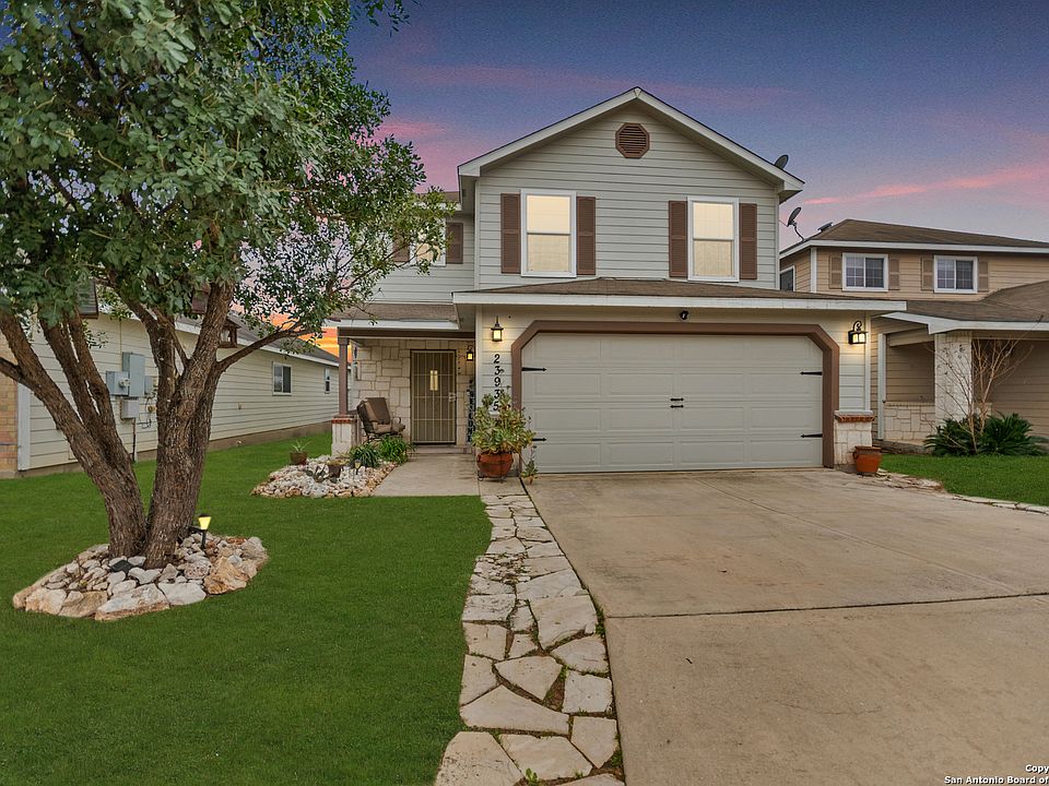 1st image of 23935 Wimberly Oaks