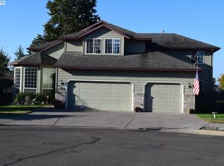 21908 NE Lake Ct, Fairview, OR 97024