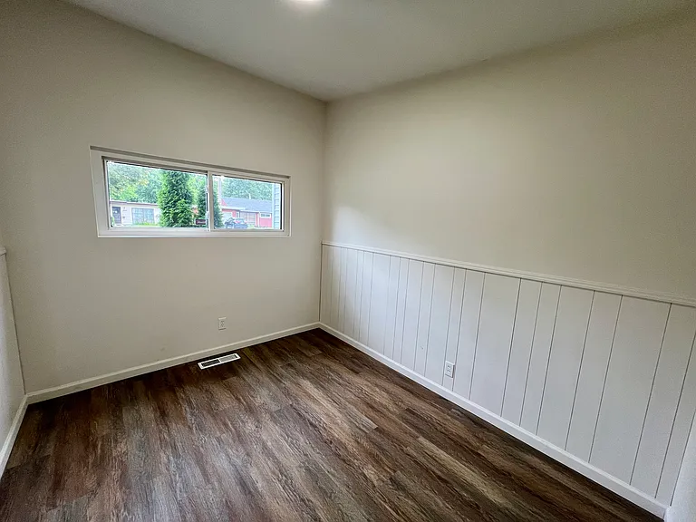 18062 Blandford Rd — Photo 21