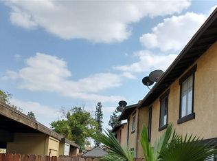 7918 Midhurst Dr, Highland, CA 92346