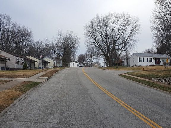 5th image of 5117 Ville Maria Ln