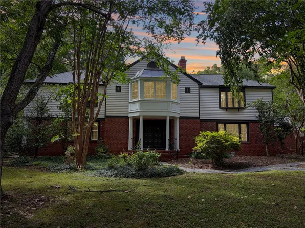 110 The Colony, Williamsburg, VA 23185