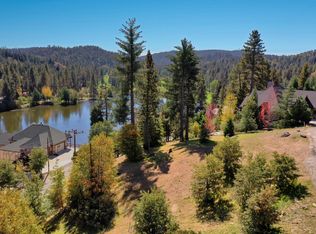 788 Brentwood Dr, Lake Arrowhead, CA 92352