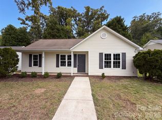 1412 Bells Knox Rd, Charlotte, NC 28214