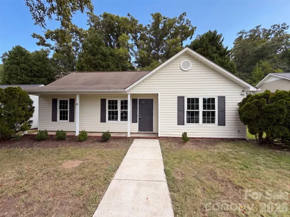 1412 Bells Knox Rd, Charlotte, NC 28214