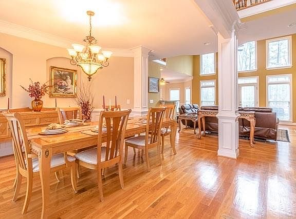 4th image of 309 Ashborough Pl