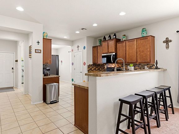 5th image of 2931 Tierra Dorado Dr SW