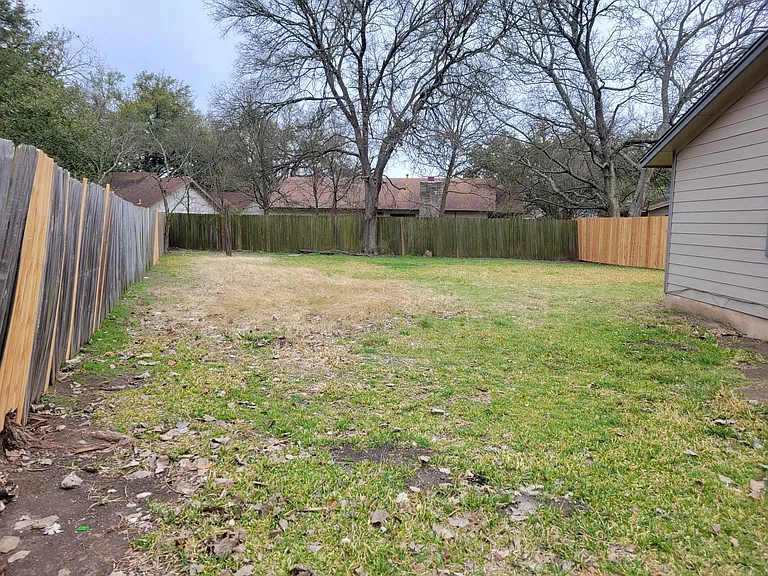 12206 Dundee Dr #SIDE A — Photo 12