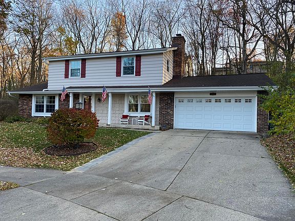 3rd image of 2600 Wellington Ct