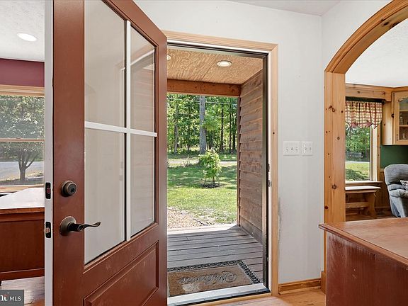 4th image of 275 Sawdust Dr