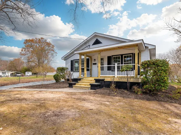 308 Lanier St, Oxford, NC 27565