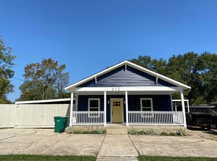 312 E Phillips St, Conroe, TX 77301