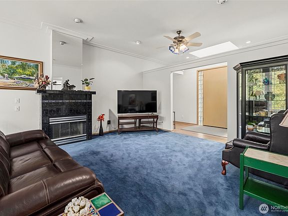 5th image of 8422 Kaster Drive NE