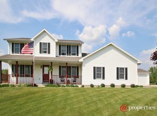 N1057 Encore Dr, Walworth, WI 53184