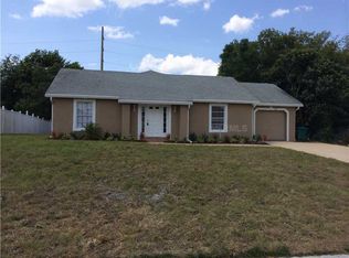 589 N Apache Cir, Deltona, FL 32725