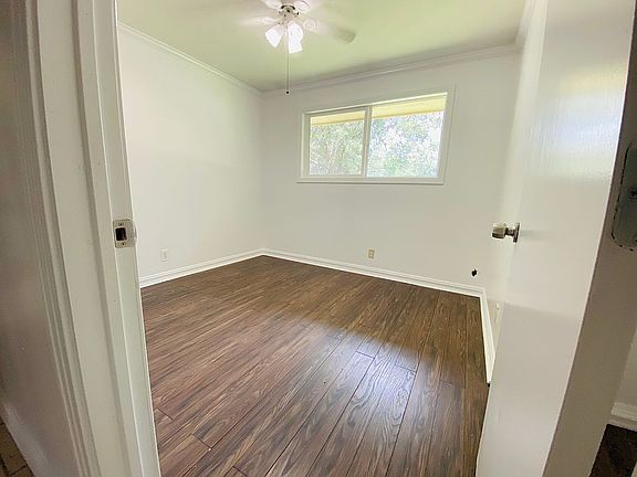 5th image of 2319 Sauvelle Dr