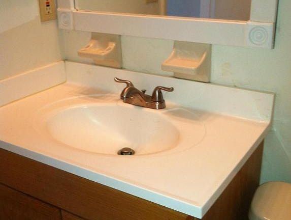 5th image of 411 Thor Ave SE APT 202