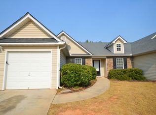5512 Union Pointe Pl, Union City, GA 30291